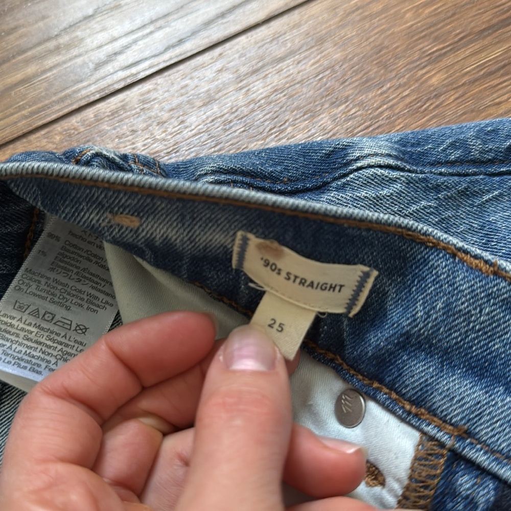 Madewell 90s Straight Jeans - Picture 5 of 6